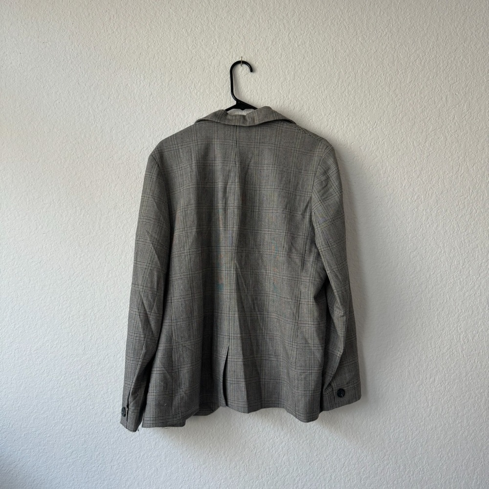 Gray Plaid Oversized Blazer - Picture 11 of 11